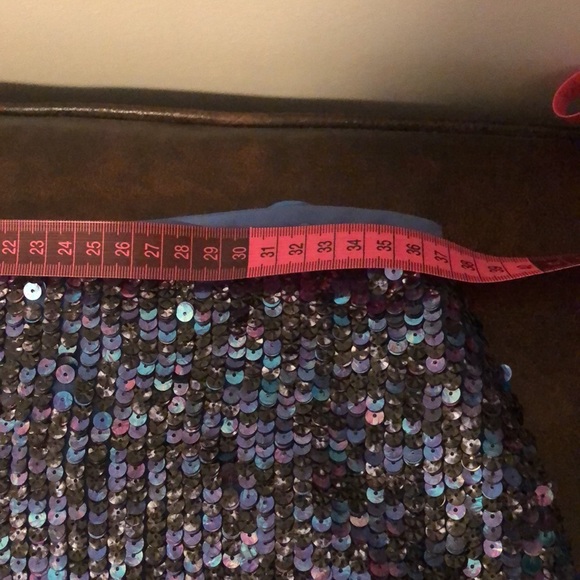 Authentic brand new with tag St.John sparkle blue skirt size 4 - Picture 9 of 10